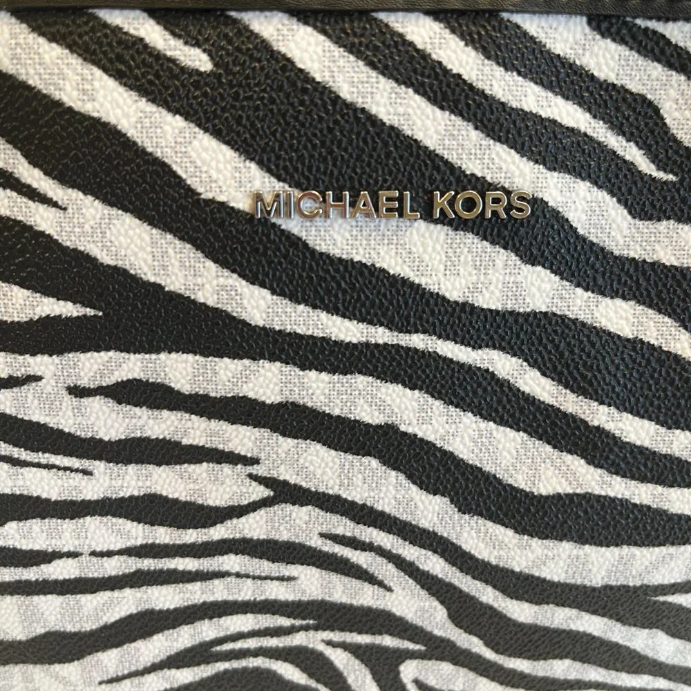 Michael Kors Carter Large Tote Bag - Zebra Print - Designer - NWT - Picture 2 of 7